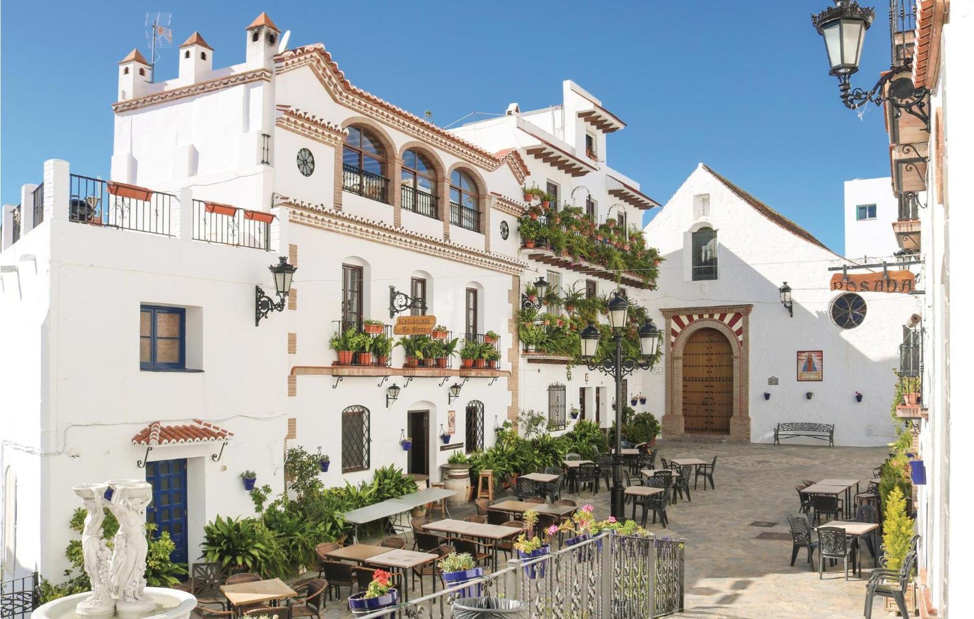 Nice Home In Canillas De Albaida With Wifi 外观 照片